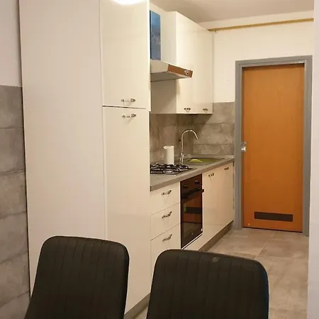Valcane Apartment *